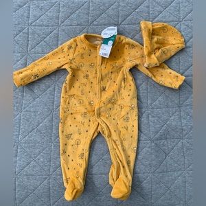 Baby set pajama and hat - 3 months